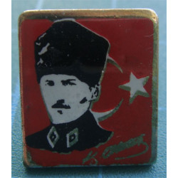 KALPAKLI ATATÜRK ROZET